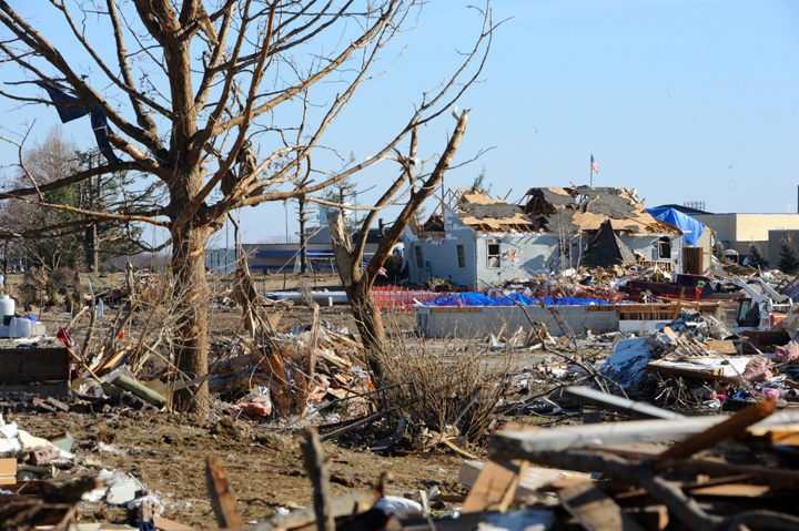 Volunteer Groups Continue to Help with Cleanup Efforts in Washington, IL